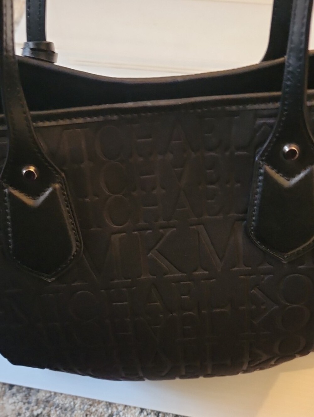 Michael Kors Black Monogram Tote with Wristlet Pouch. 14×13×5 - Picture 13 of 13